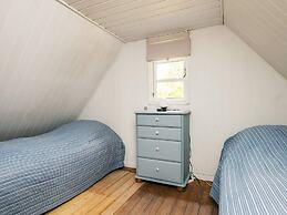 5 Person Holiday Home in Hals