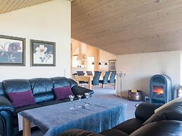 Tranquil Cottage With Spa and Sauna-by Traum