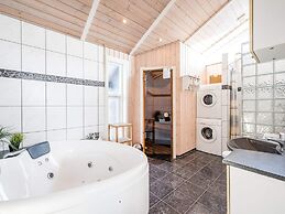 6 Person Holiday Home in Tarm