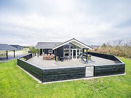 6 Person Holiday Home in Tarm