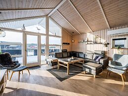 6 Person Holiday Home in Tarm