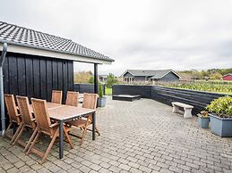 6 Person Holiday Home in Tarm