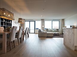 Apartment in Den Haag With Sea View