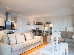 Apartment With Scheveningen Harbor View
