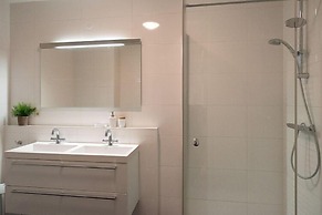 Apartment With Scheveningen Harbor View