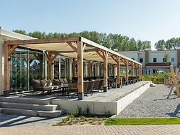 Semi-detached Holiday Home Near the Sea