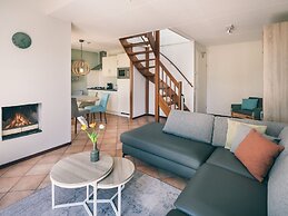 Semi-detached Holiday Home Near the Sea