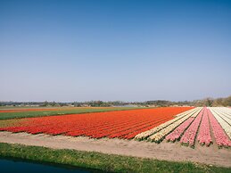 Semi-detached Holiday Home Near the Sea