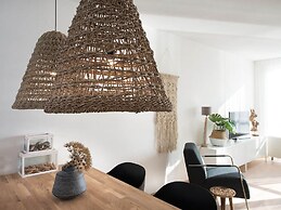 Modern Apartment With a Great View