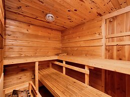 Farmhouse in Gouvy With Garden