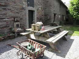 Farmhouse in Gouvy With Garden