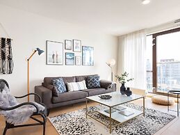 Attractive Apartment in Den Haag with Balcony near Beach