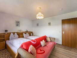 Quaint Holiday Home in Bad Kotzting With Garden