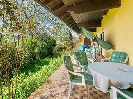 Quaint Holiday Home in Bad Kotzting With Garden, Terrace