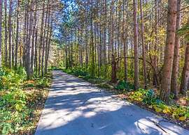 Inviting Mobile Home in Auw near Lake & City Center