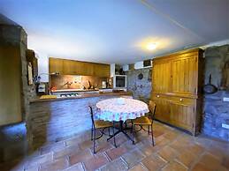 Belvilla by OYO Adelio