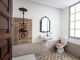 Charming Holiday Home in Fuentes de Andalucía With Pool