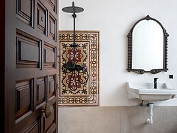 Charming Holiday Home in Fuentes de Andalucía With Pool