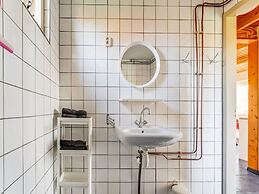 Charming Vacation Home With Terrace