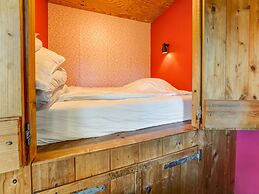 Charming Vacation Home With Terrace