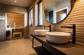 Luxury Villa With Sauna Near the Beach