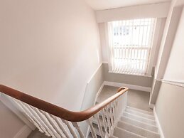 Posh Holiday Home in Plymouth near Royal William Yard