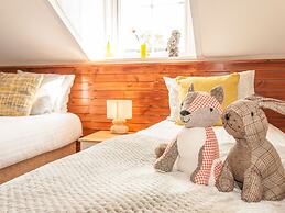 Posh Holiday Home in Plymouth near Royal William Yard