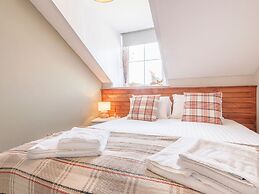 Posh Holiday Home in Plymouth near Royal William Yard