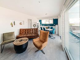 Vintage Holiday Home in Visé Richelle near City Center