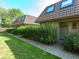 Lovely Holiday Home in Adinkerke With Fenced Garden