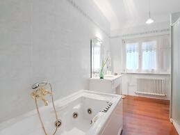 Villa in Fano Near Beach