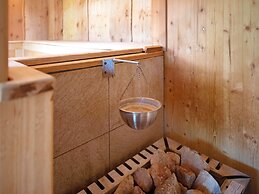 Cosy Holiday Home in bad Goisern With Balcony