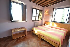 Tuscan Family Haven, Asciano