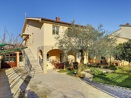 Apartment Ideal for Families With Pets