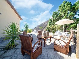 Appealing Holiday Home in La Escalona With Mountain Views