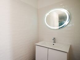 Appealing Holiday Home in La Escalona With Mountain Views