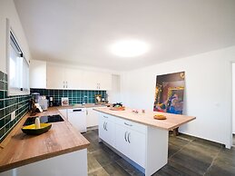 Appealing Holiday Home in La Escalona With Mountain Views