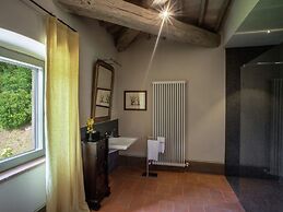 Belvilla by OYO Villa on an Organic Wine Estate