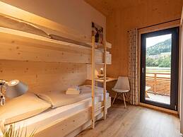 Apartment With Infrared Sauna