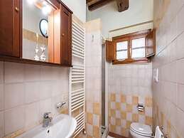Apartment in Tuscany With Shared Pool