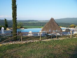 Apartment in Tuscany With Shared Pool