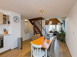 Completely Renovated Apartment Within Walking Distance of Veere