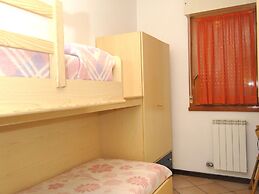 Sun Drenched Seaside Holiday Home with Pool near Venice