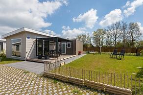 Brand New Chalet Near the Oosterschelde