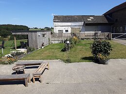 Pretty Farmhouse in Houffalize With Courtyard