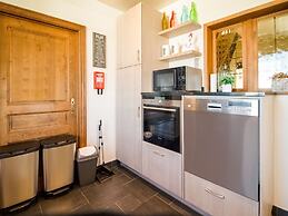 Pretty Farmhouse in Houffalize With Courtyard