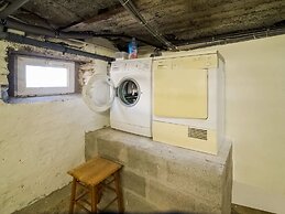 Pretty Farmhouse in Houffalize With Courtyard