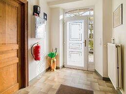 Pretty Farmhouse in Houffalize With Courtyard