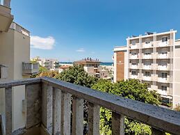Comfy Apartment in Rimini Near the Sea