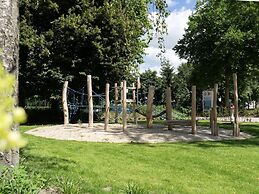 Modern Chalet With Dishwasher Near Efteling